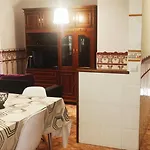 Ricky House Big Waves נאזרה